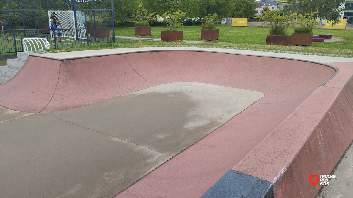 Stekene skatepark